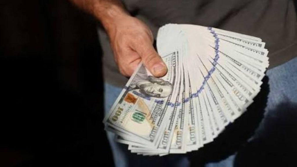 پیش بینی قیمت دلار